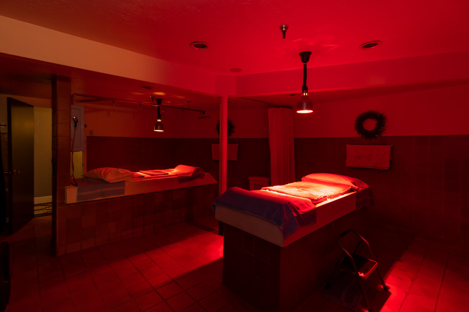 Driftwood Spa - Salt Scrub Room